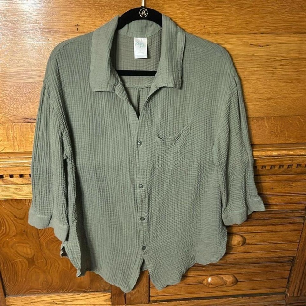 Kona Sol Boho Cabincore Sage Green Double Gauze Button Down Cover Up Shirt Small